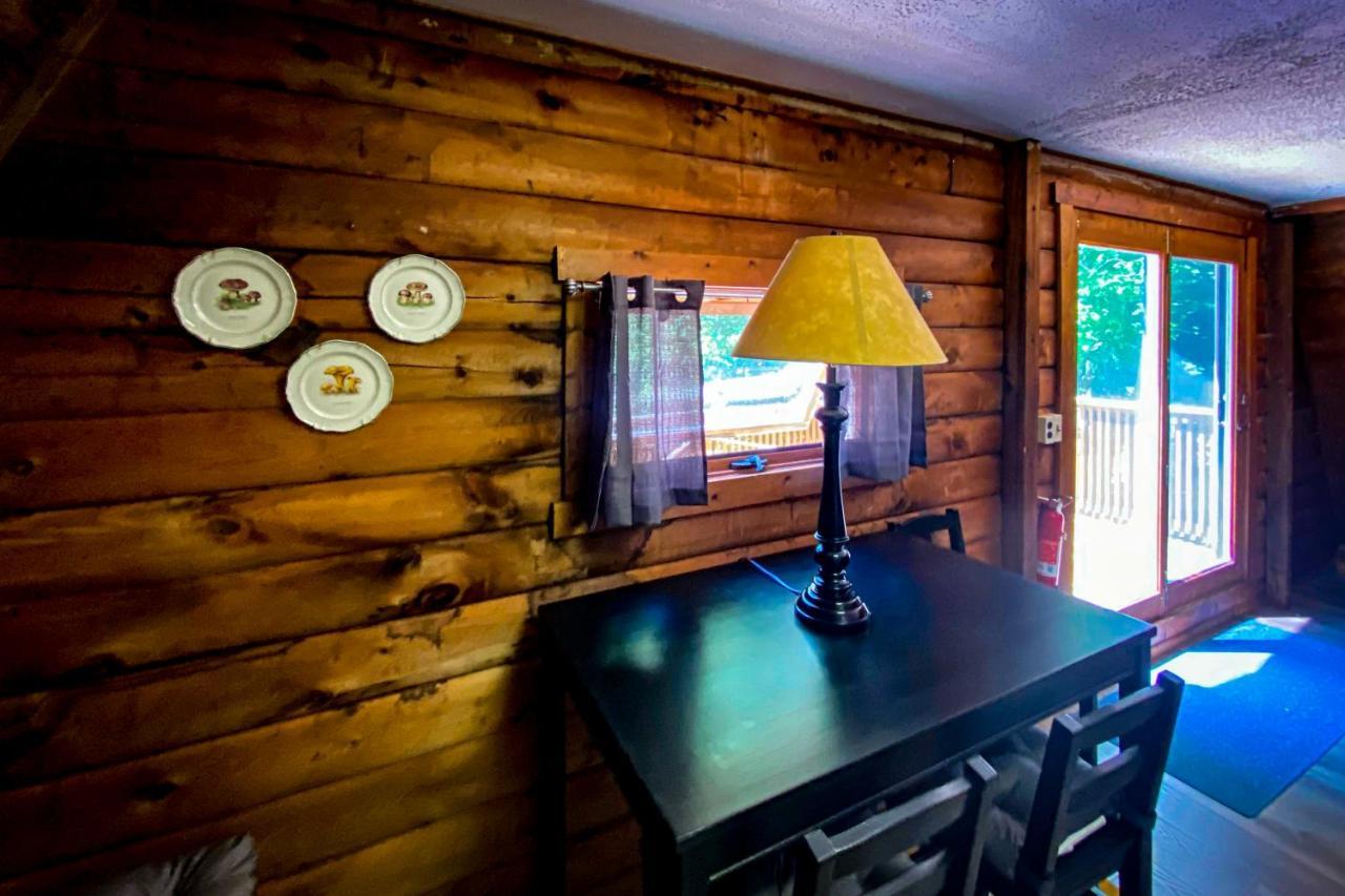 Вілла Hikers Haven, A Cozy Cabin Loft Above Bashakill Wildlife Refuge Wurtsboro Екстер'єр фото